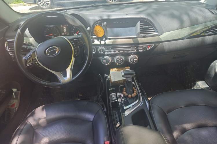 Used GAC Trumpchi GA6 2016 235T DCT Luxury Edition Center Console