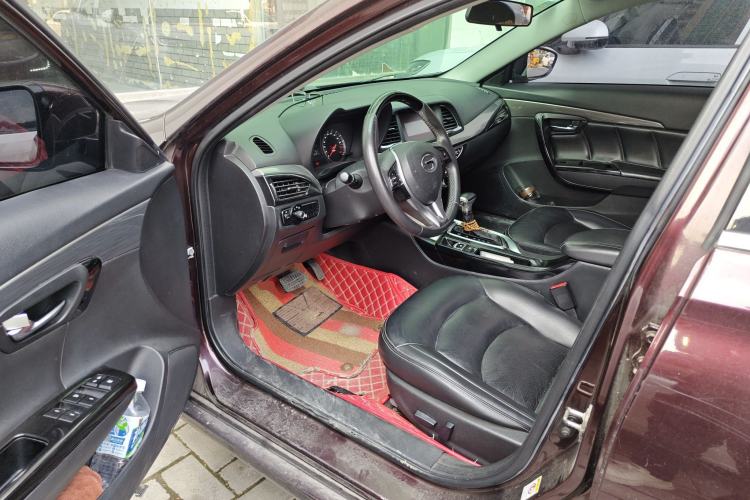 Used GAC Trumpchi GA6 2016 235T DCT Elite Edition Driver Seat