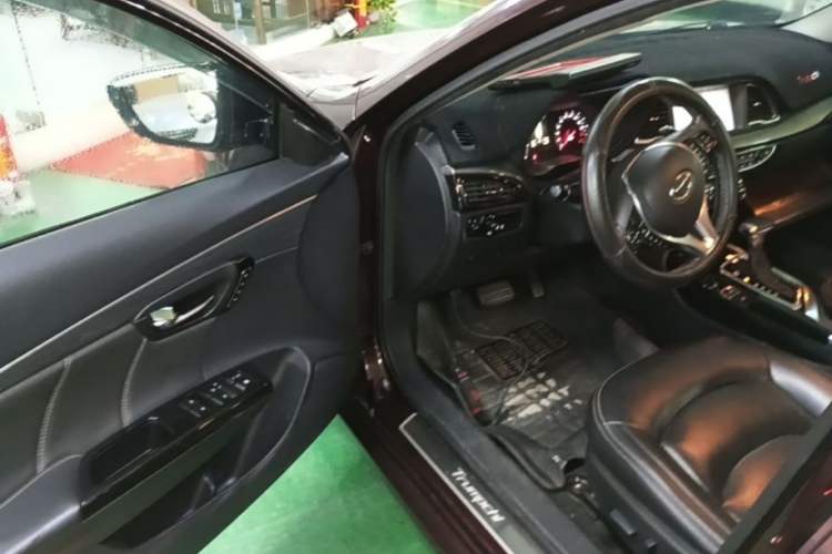Used GAC Trumpchi GA6 2016 235T DCT Luxury Edition Driver Seat