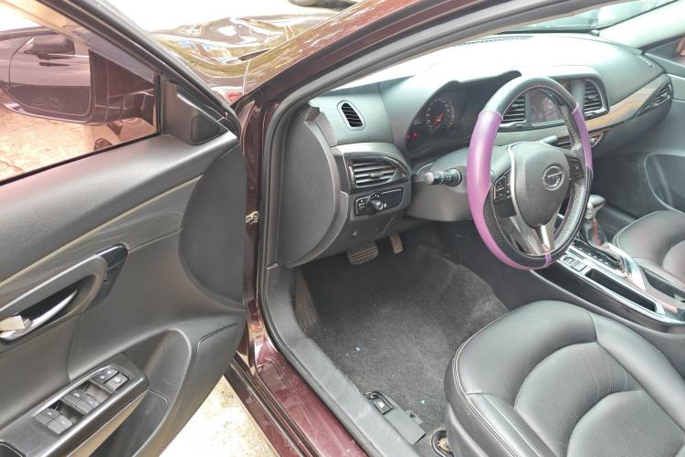 Used GAC Trumpchi GA6 2016 235T DCT Elite Edition Driver Seat