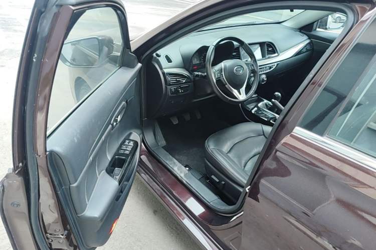 Used GAC Trumpchi GA6 2016 235T Manual Elite Edition Driver Seat