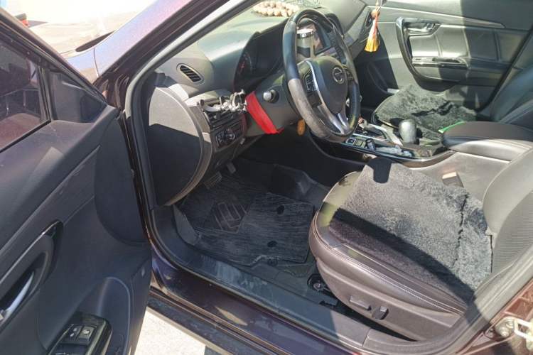 Used GAC Trumpchi GA6 2016 235T DCT Elite Edition Driver Seat