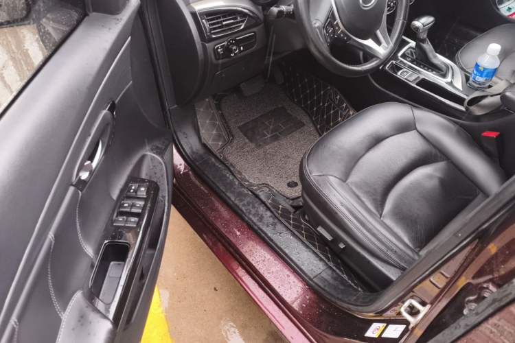 Used GAC Trumpchi GA6 2016 235T DCT Luxury Edition Driver Seat