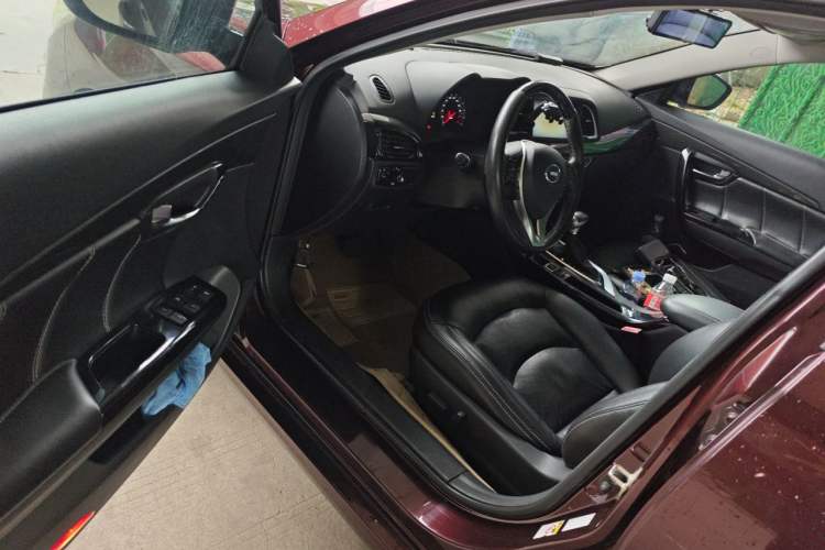 Used GAC Trumpchi GA6 2016 235T DCT Luxury Edition Driver Seat