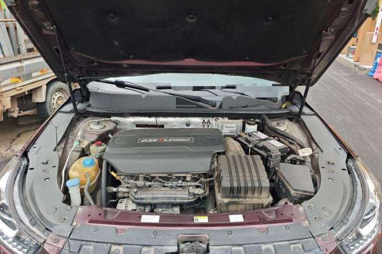 Used GAC Trumpchi GA6 2016 235T DCT Luxury Edition Engine Bay