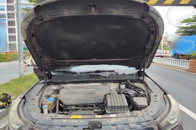 Used GAC Trumpchi GA6 2016 235T DCT Luxury Edition Engine Bay