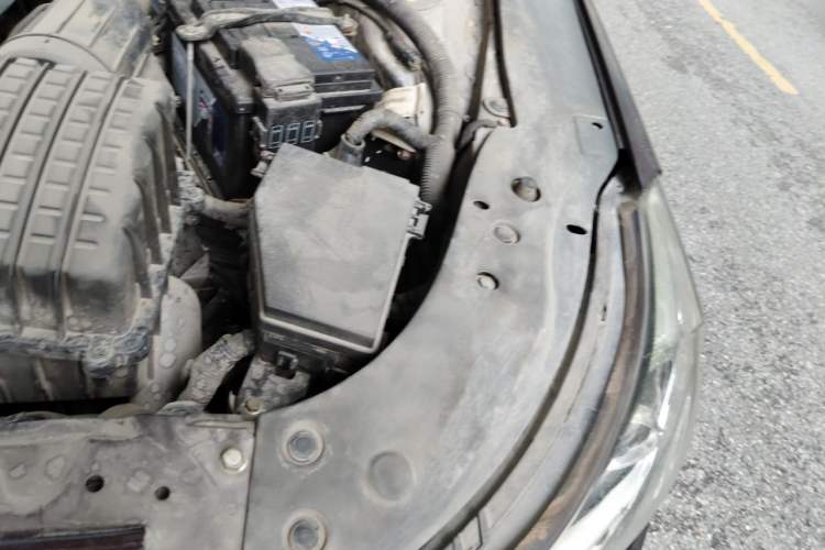 Used GAC Trumpchi GA6 2016 235T DCT Luxury Edition Engine Bay Left