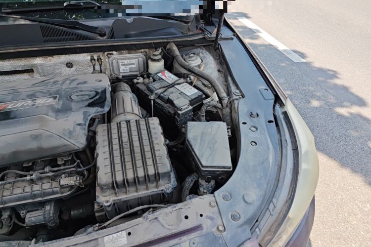 Used GAC Trumpchi GA6 2016 235T DCT Luxury Edition Engine Bay Left