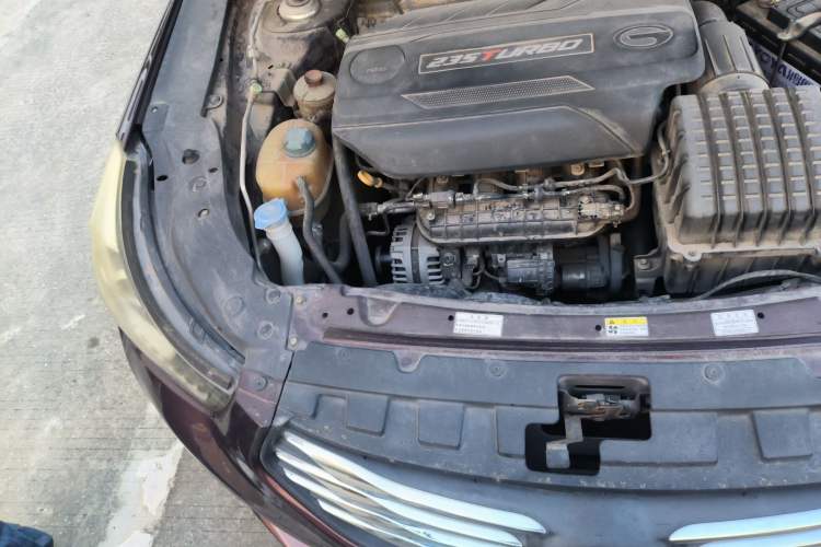 Used GAC Trumpchi GA6 2016 235T DCT Luxury Edition Engine Bay Right