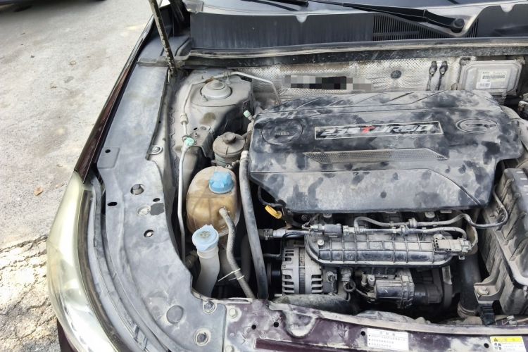 Used GAC Trumpchi GA6 2016 235T DCT Luxury Edition Engine Bay Right