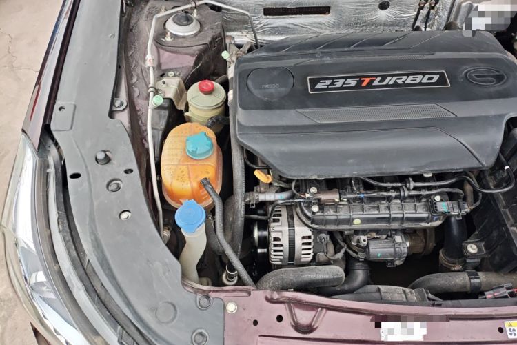 Used GAC Trumpchi GA6 2016 235T DCT Luxury Edition Engine Bay Right