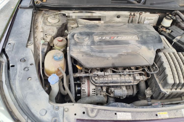 Used GAC Trumpchi GA6 2016 235T DCT Elite Edition Engine Bay Right