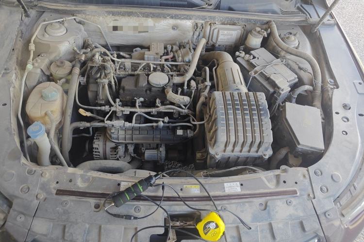 Used GAC Trumpchi GA6 2016 235T DCT Elite Edition Engine Bay
