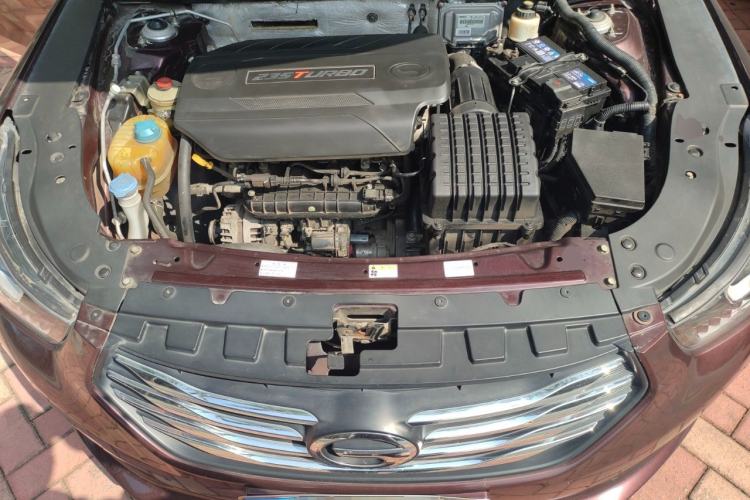 Used GAC Trumpchi GA6 2016 235T Manual Elite Edition Engine Bay