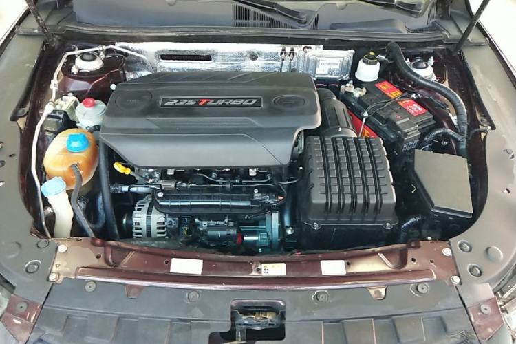 Used GAC Trumpchi GA6 2016 235T DCT Elite Edition Engine Bay
