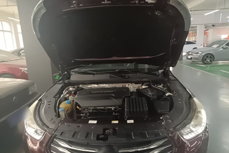 Used GAC Trumpchi GA6 2016 235T DCT Luxury Edition Engine Bay