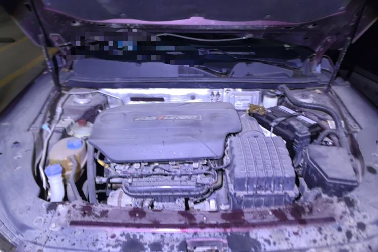 Used GAC Trumpchi GA6 2016 235T DCT Luxury Edition Engine Bay