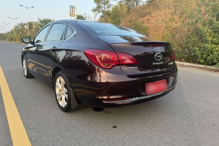 Used GAC Trumpchi GA6 2016 235T DCT Elite Edition Exterior 4