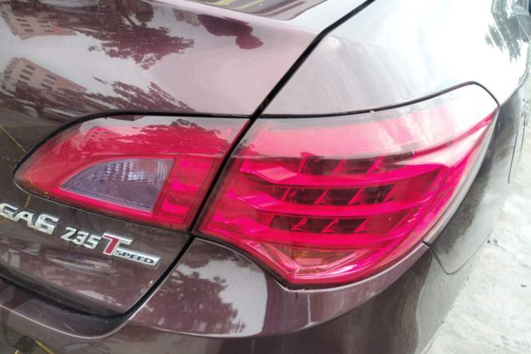 Used GAC Trumpchi GA6 2016 235T DCT Elite Edition Exterior 6