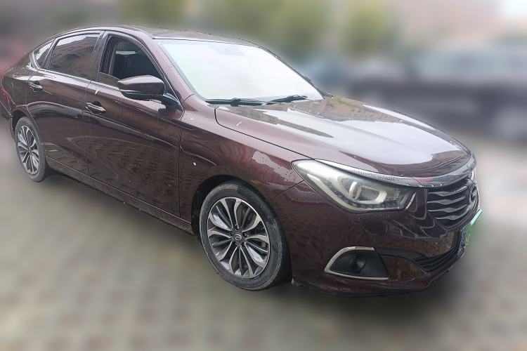 Used GAC Trumpchi GA6 2016 235T DCT Luxury Edition Front Right 45 Deg