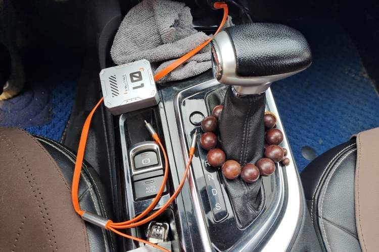 Used GAC Trumpchi GA6 2016 235T DCT Luxury Edition Gear Lever