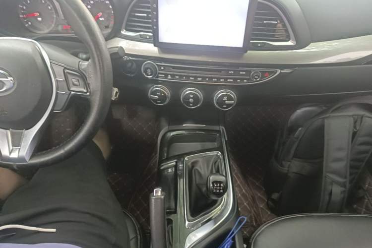 Used GAC Trumpchi GA6 2016 235T Manual Elite Edition Gear Lever