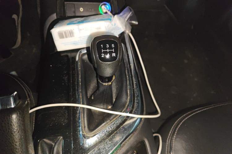 Used GAC Trumpchi GA6 2016 235T Manual Elite Edition Gear Lever