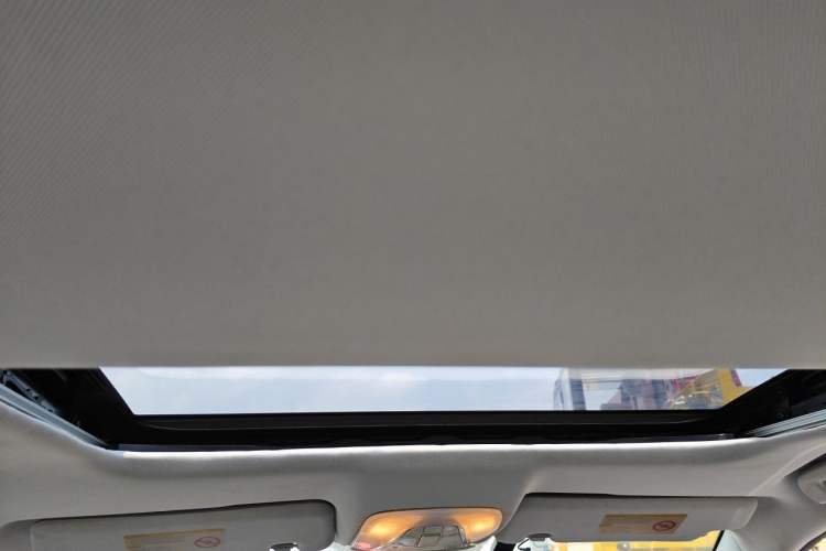 Used GAC Trumpchi GA6 2016 235T DCT Luxury Edition Headliner