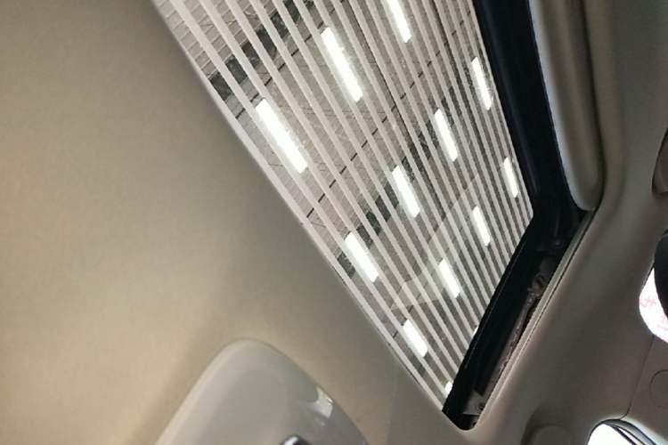 Used GAC Trumpchi GA6 2016 235T DCT Elite Edition Headliner