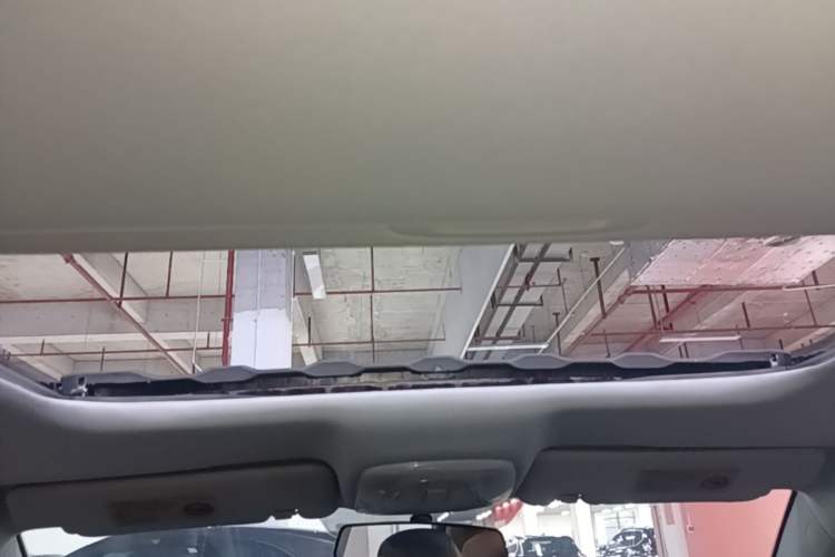 Used GAC Trumpchi GA6 2016 235T DCT Elite Edition Headliner