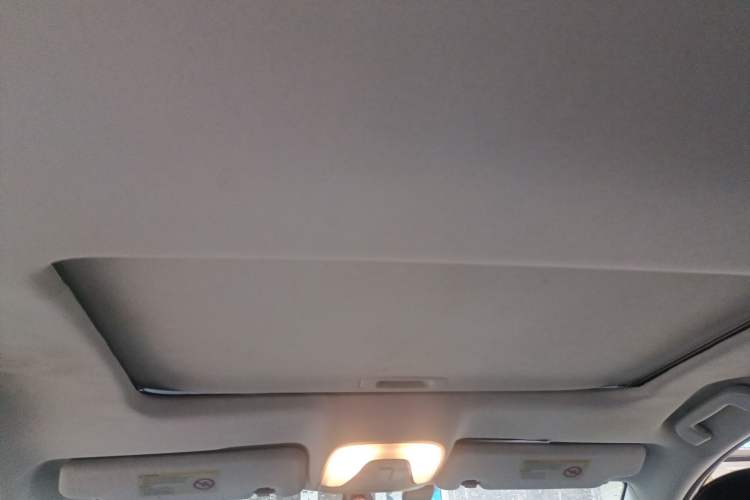 Used GAC Trumpchi GA6 2016 235T DCT Luxury Edition Headliner