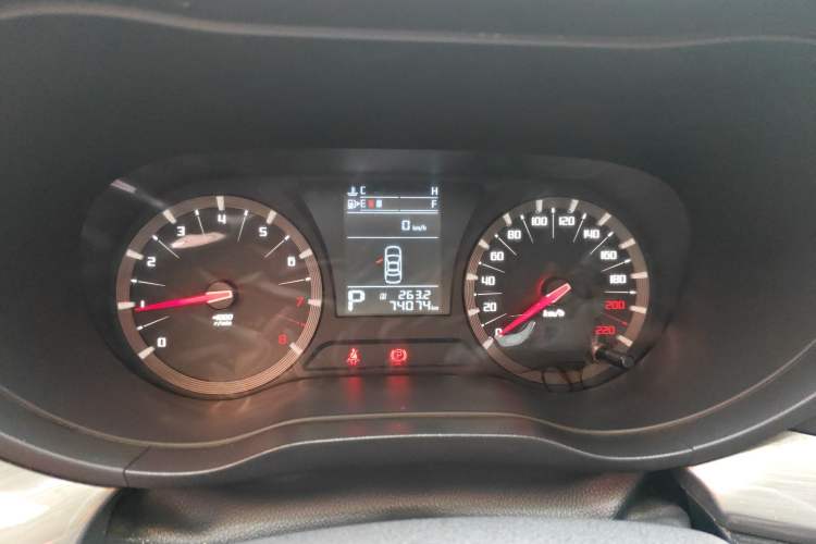 Used GAC Trumpchi GA6 2016 235T DCT Elite Edition Instrument Cluster