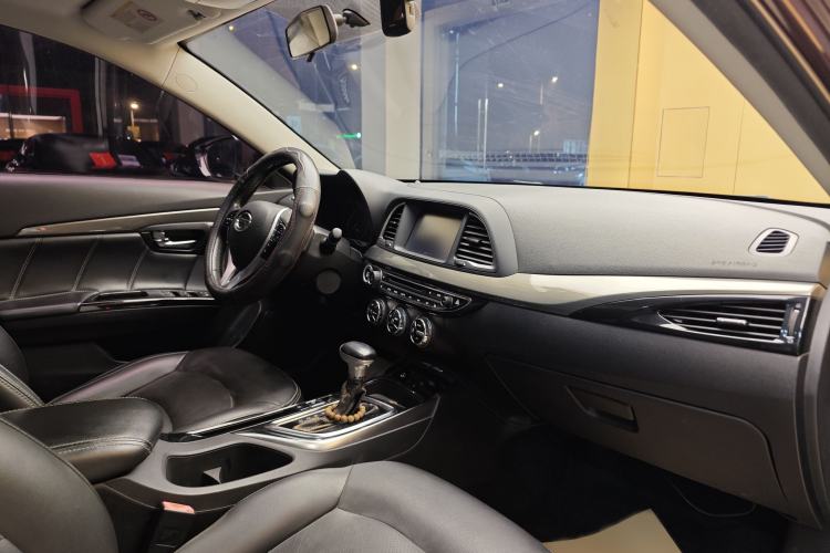 Used GAC Trumpchi GA6 2016 235T DCT Luxury Edition Interior 1