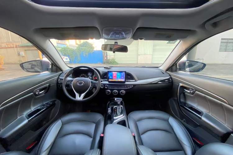 Used GAC Trumpchi GA6 2016 235T DCT Elite Edition Interior 2