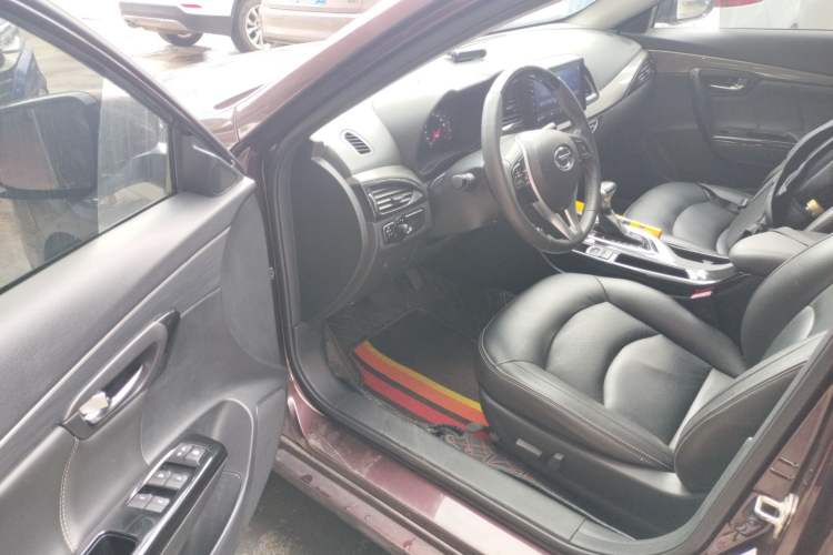 Used GAC Trumpchi GA6 2016 235T DCT Elite Edition Interior 3