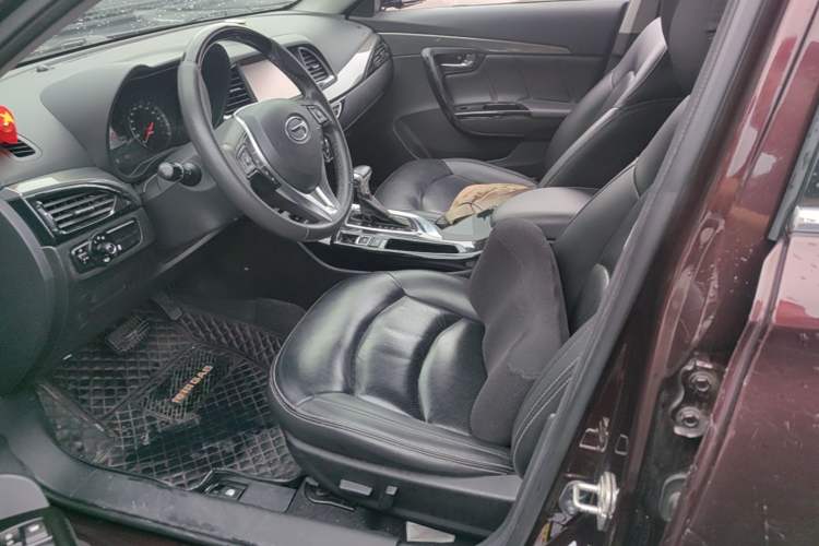Used GAC Trumpchi GA6 2016 235T DCT Luxury Edition Left Front Seat