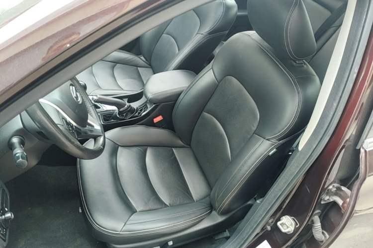 Used GAC Trumpchi GA6 2016 235T Manual Elite Edition Left Front Seat