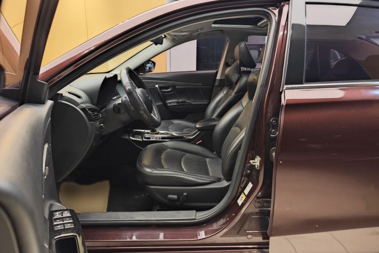 Used GAC Trumpchi GA6 2016 235T DCT Luxury Edition Left Front Seat