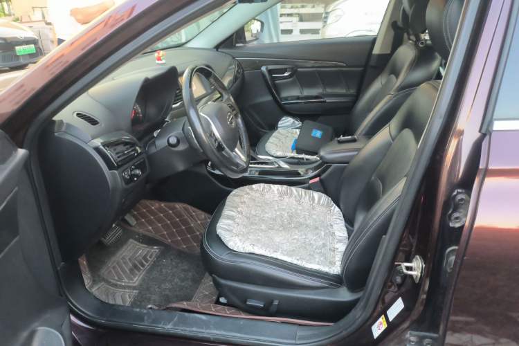 Used GAC Trumpchi GA6 2016 235T DCT Luxury Edition Left Front Seat