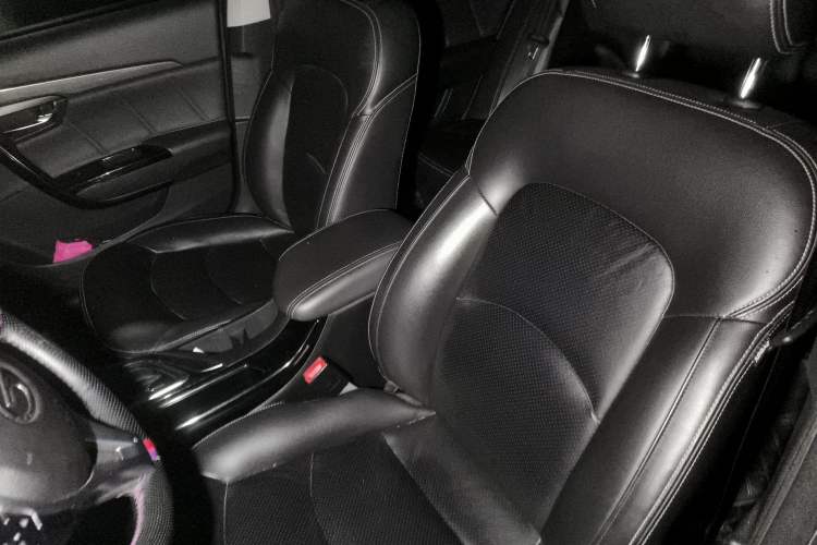 Used GAC Trumpchi GA6 2016 235T DCT Elite Edition Left Front Seat