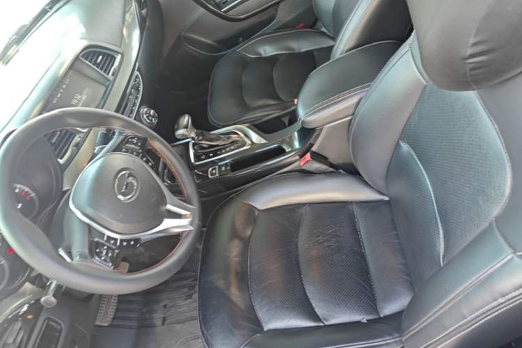 Used GAC Trumpchi GA6 2016 235T DCT Luxury Edition Left Front Seat