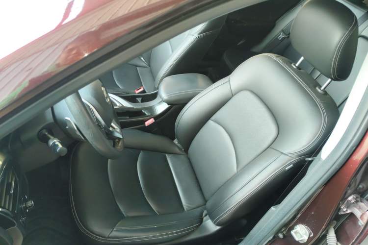 Used GAC Trumpchi GA6 2016 235T DCT Luxury Edition Left Front Seat
