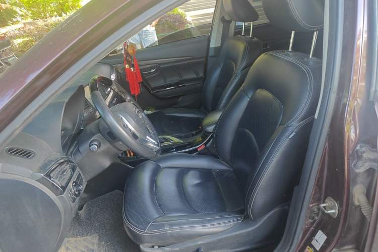 Used GAC Trumpchi GA6 2016 235T DCT Elite Edition Left Front Seat