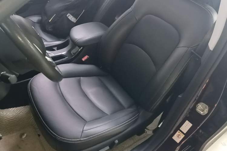 Used GAC Trumpchi GA6 2016 235T DCT Elite Edition Left Front Seat