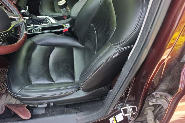 Used GAC Trumpchi GA6 2016 235T DCT Luxury Edition Left Front Seat
