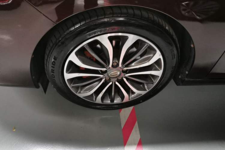 Used GAC Trumpchi GA6 2016 235T DCT Luxury Edition Left Front Wheel Hub