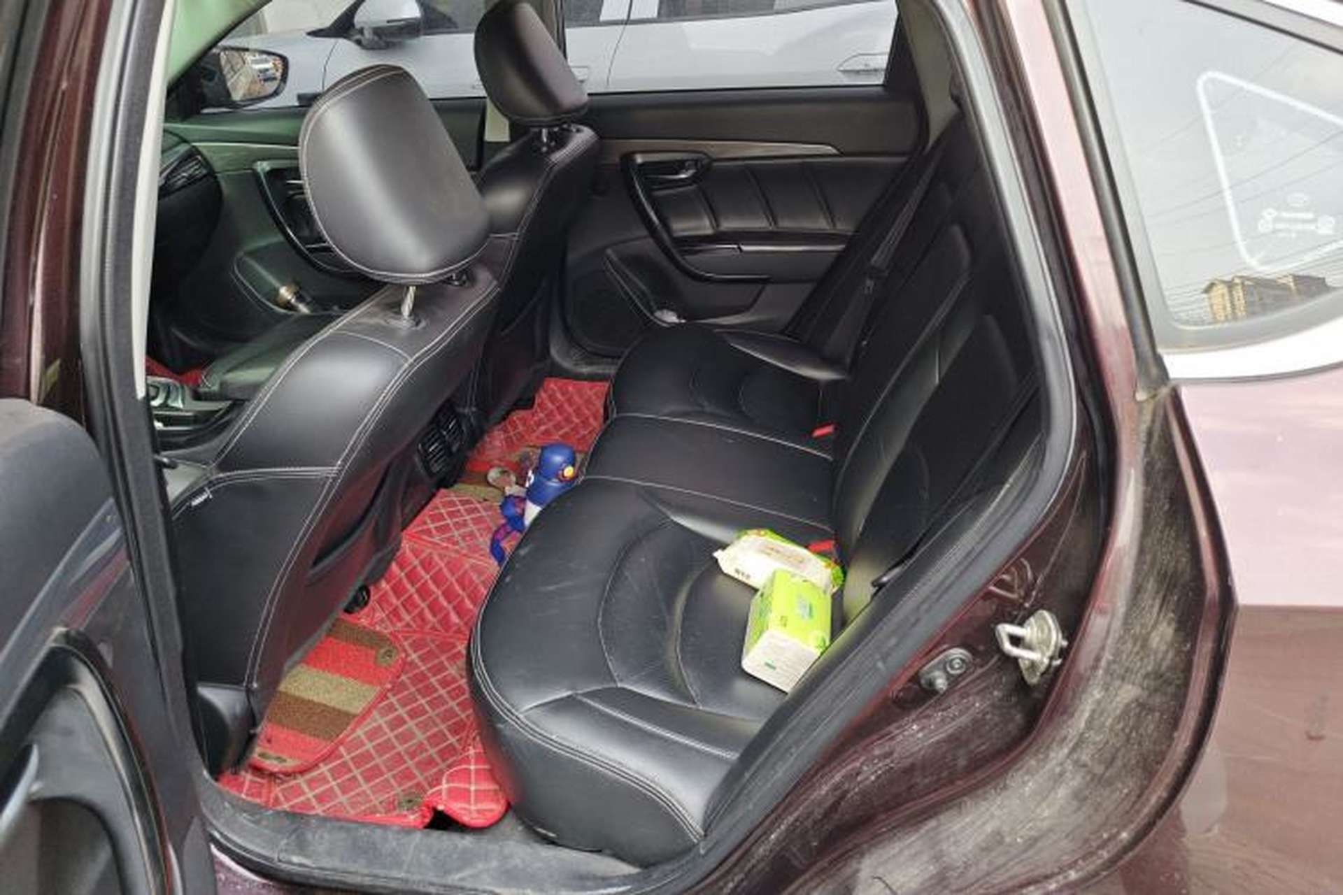 Used GAC Trumpchi GA6 2016 235T DCT Elite Edition Left Rear Seat
