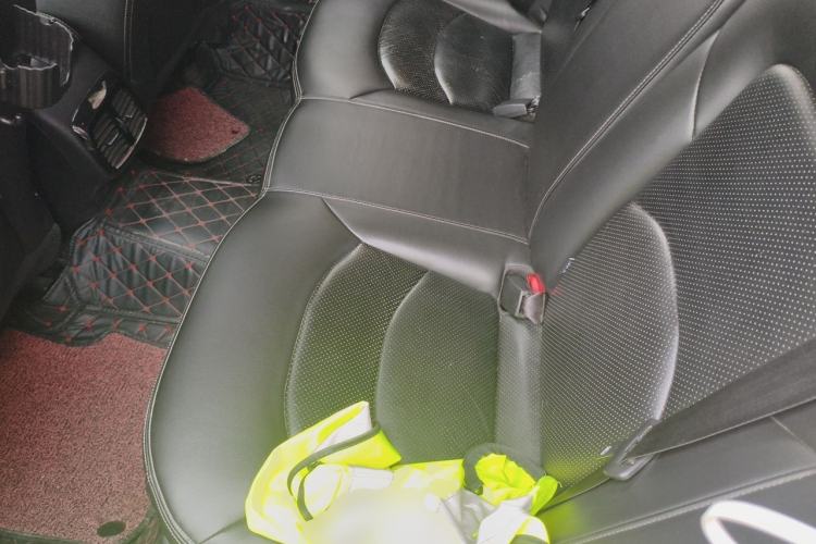 Used GAC Trumpchi GA6 2016 235T DCT Elite Edition Left Rear Seat