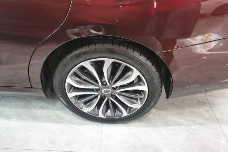 Used GAC Trumpchi GA6 2016 235T DCT Luxury Edition Left Rear Wheel Hub
