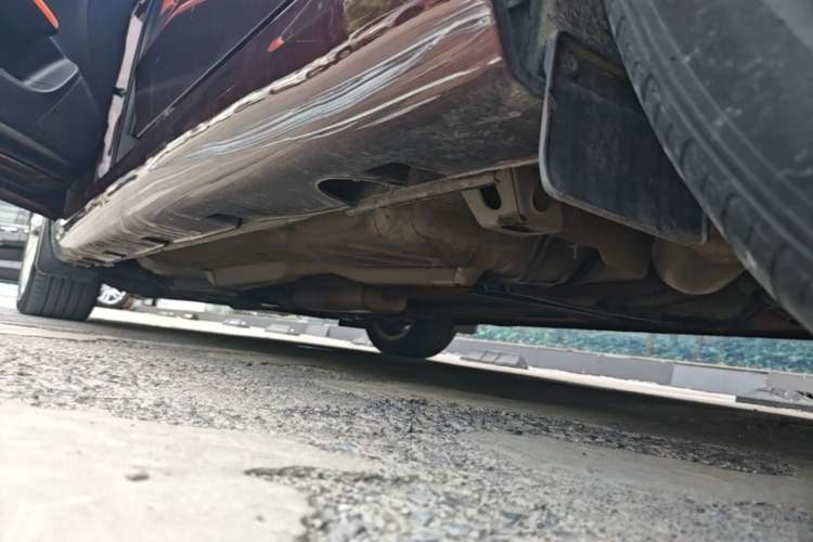 Used GAC Trumpchi GA6 2016 235T DCT Elite Edition Left Side Sill